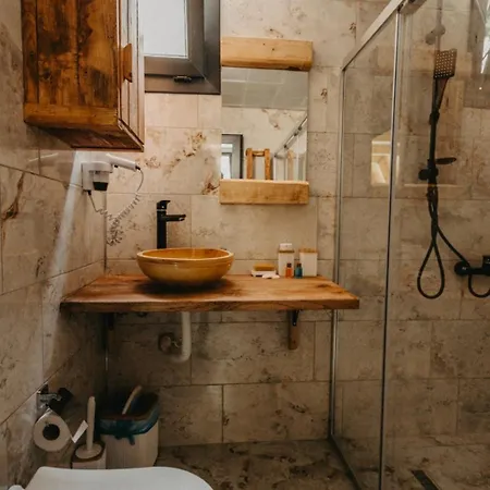 Molaverbungalov Chalet Camlihemsin